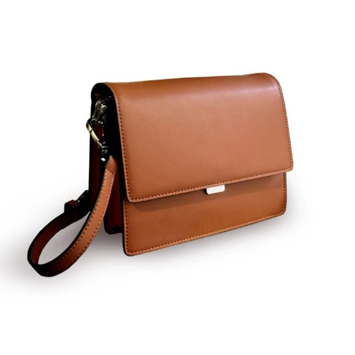 Crossbody pussit naisille
